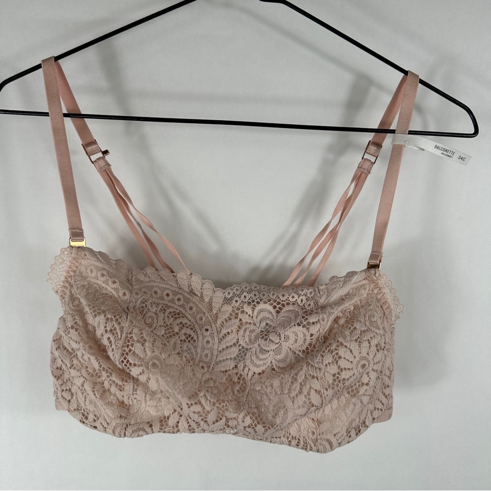 NWT Arie Lace Bralette in Cream Size 34C